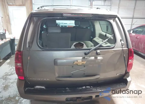 2009 Chevrolet Suburban 1500 Lt2 z USA, uszkodzony, nr VIN 1GNFK26329R101140